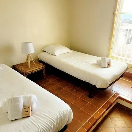 Lejlighed Charming Apt With Balcony In The Heart Of Cogolin